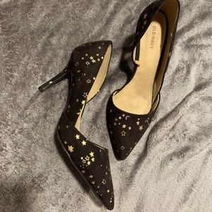 Old navy velvet gold star point toe stiletto heel